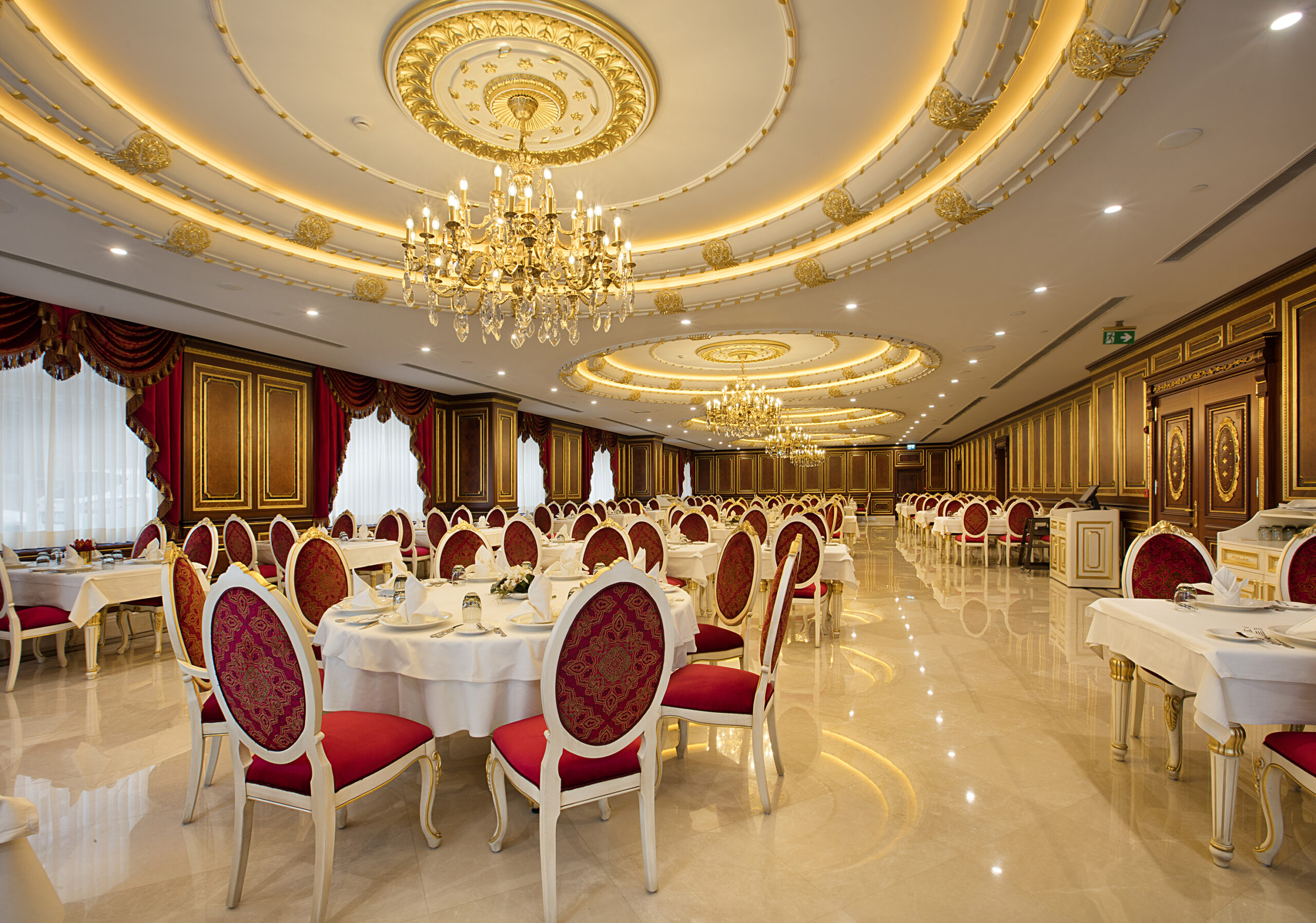 Madie Restaurant